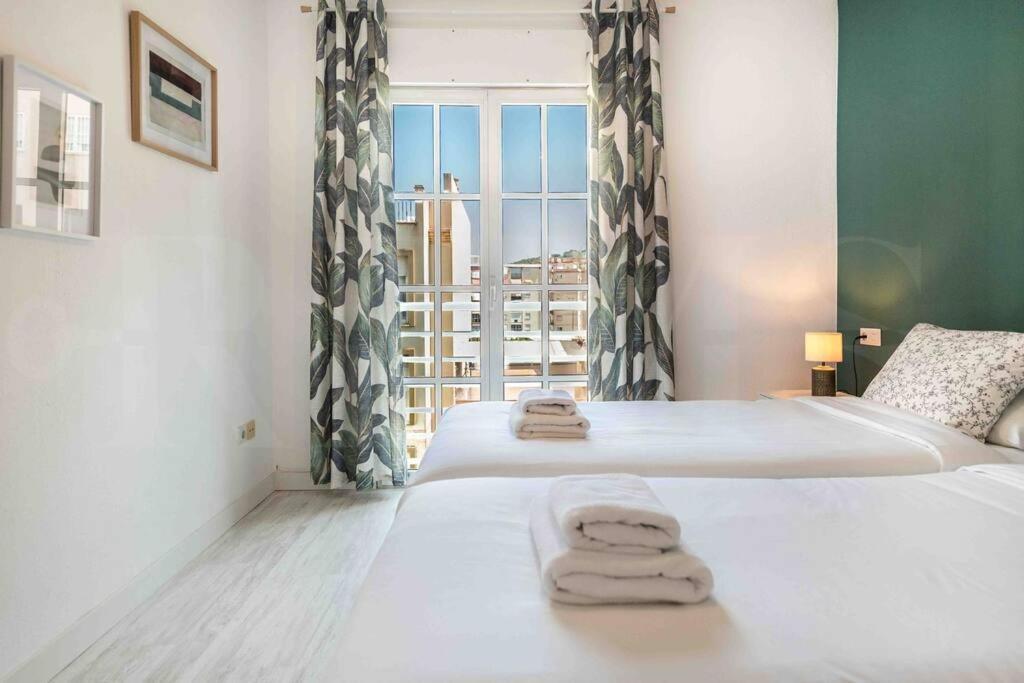 Spacious & Authentic By Rems Apartment *