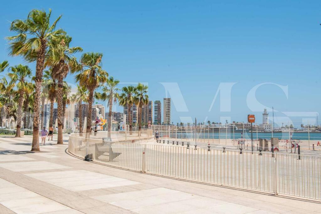 Spacious & Authentic By Rems Apartment Malaga